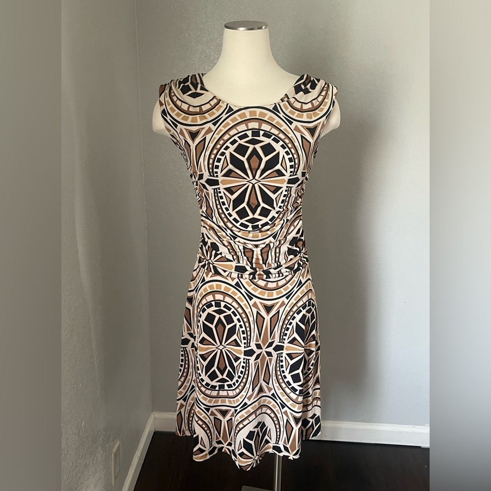 Enfocus Studio Black and Cream Geometric Midi Dress